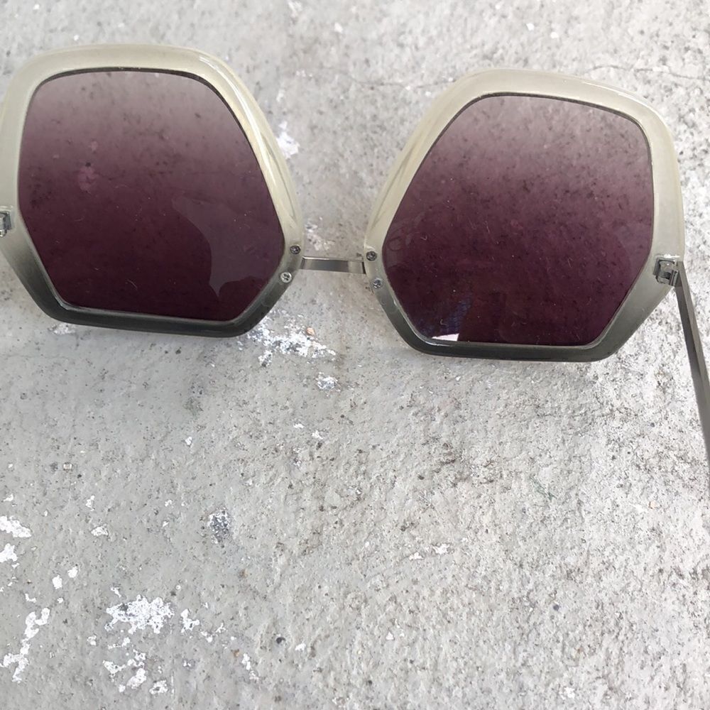 Laundry by Design sunglasses - Picture 2 of 4